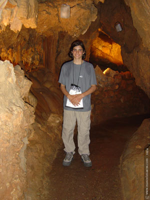 "Michael dans la grotte de Clamouse"